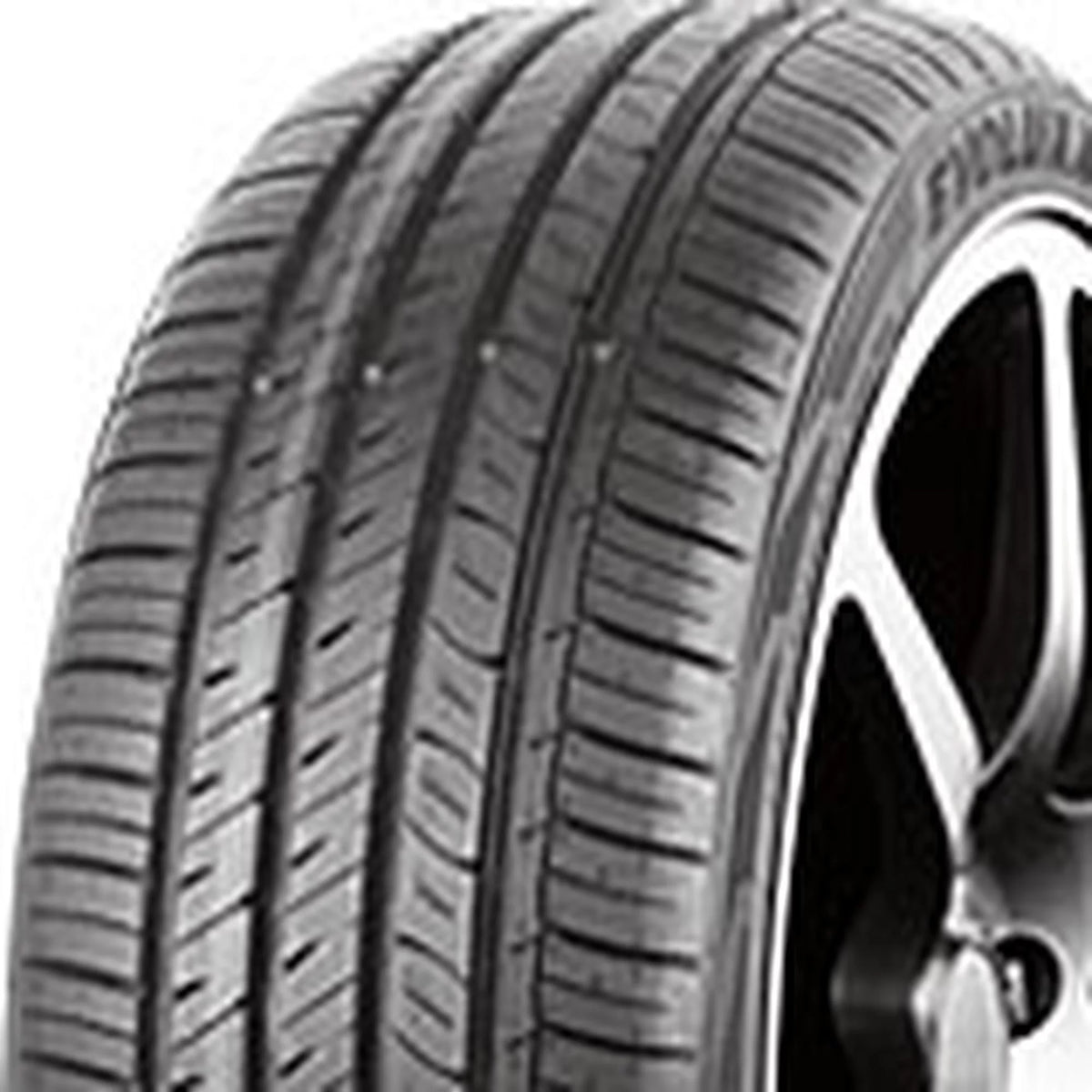 245/45R19 102W XL High Performance Tire L59603