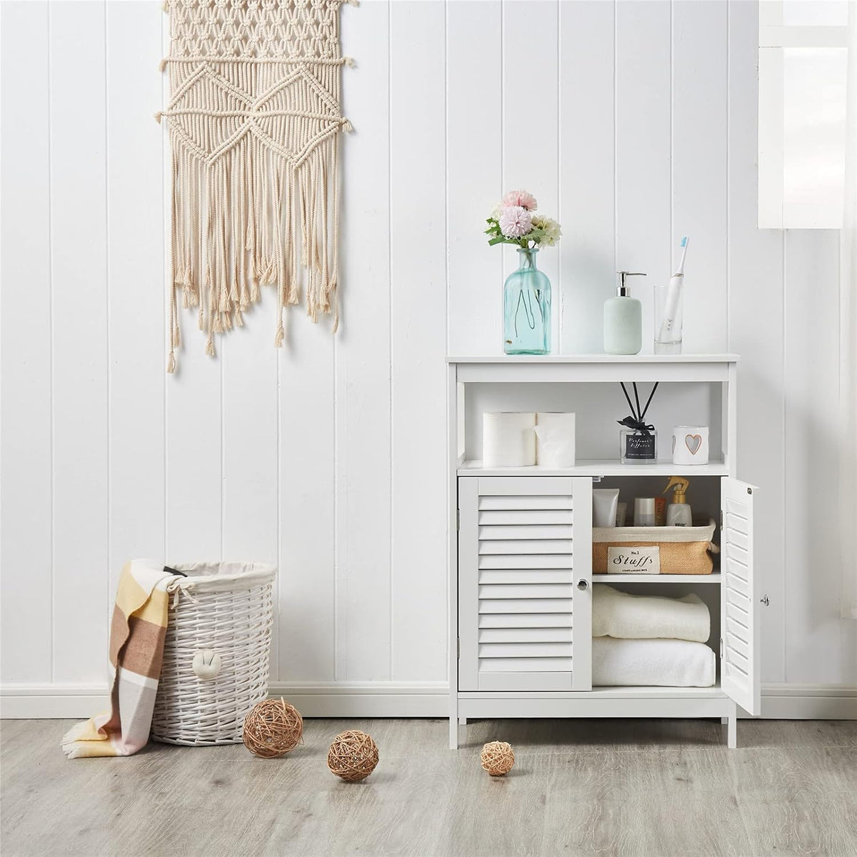 White Storage Cabinet with Two Doors Y9602