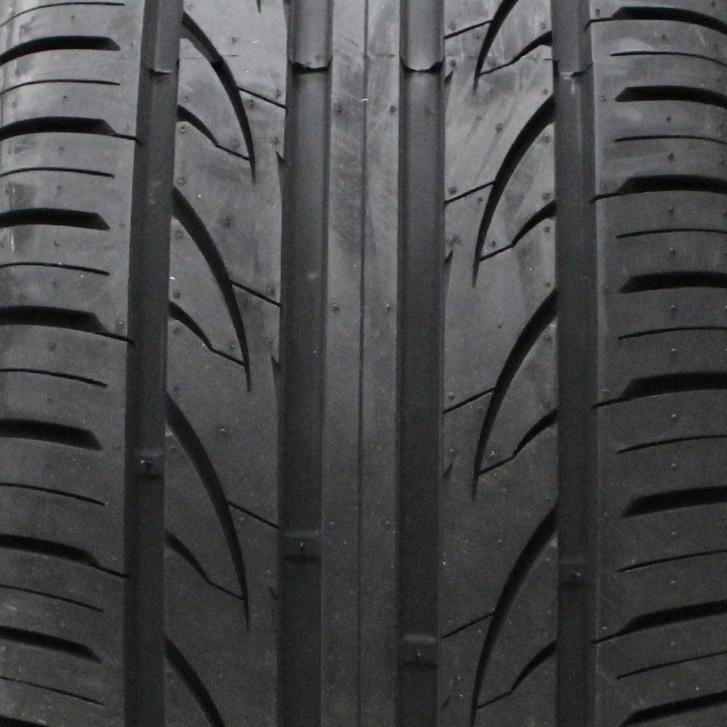 225/55ZR18 Passenger Tire J176902