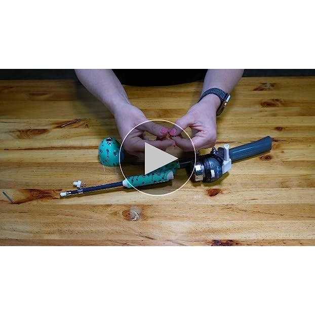Tangle Free Retractable Fishing Pole Toy Y824