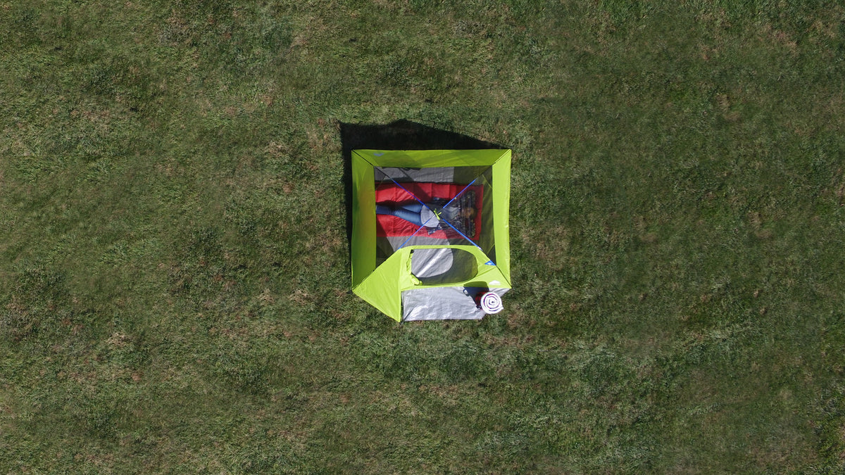 4-Person Four Season Dome Tent Y685171