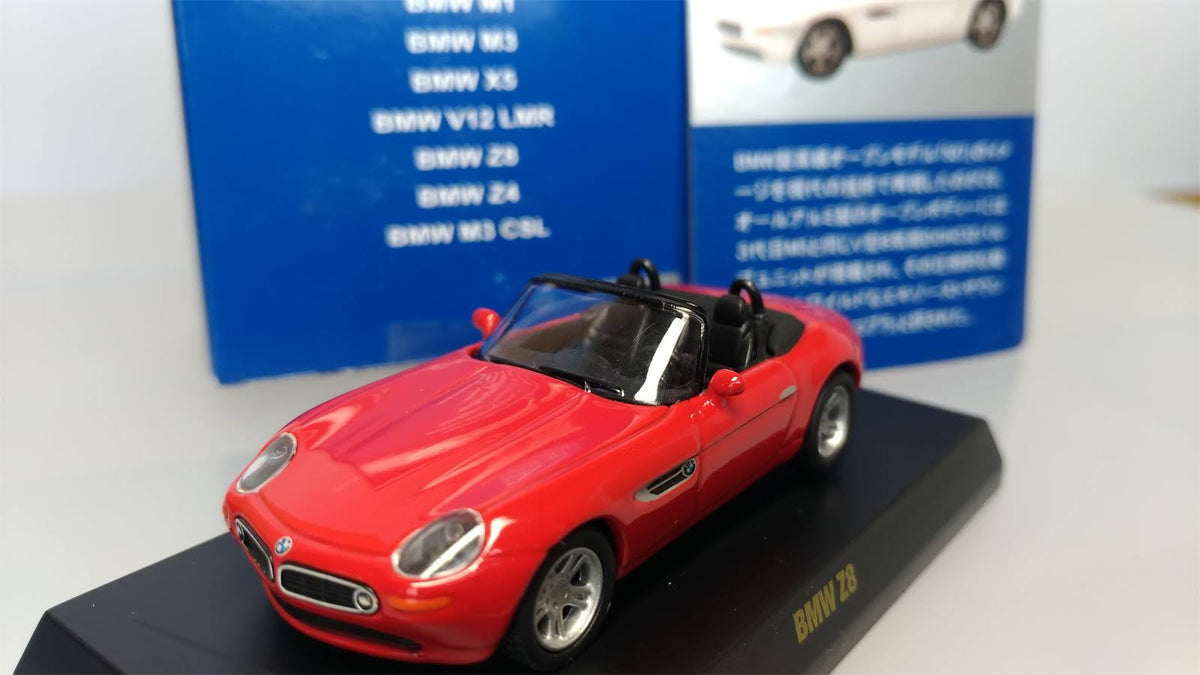 1:64 BMW Z8 1999 Red C82627
