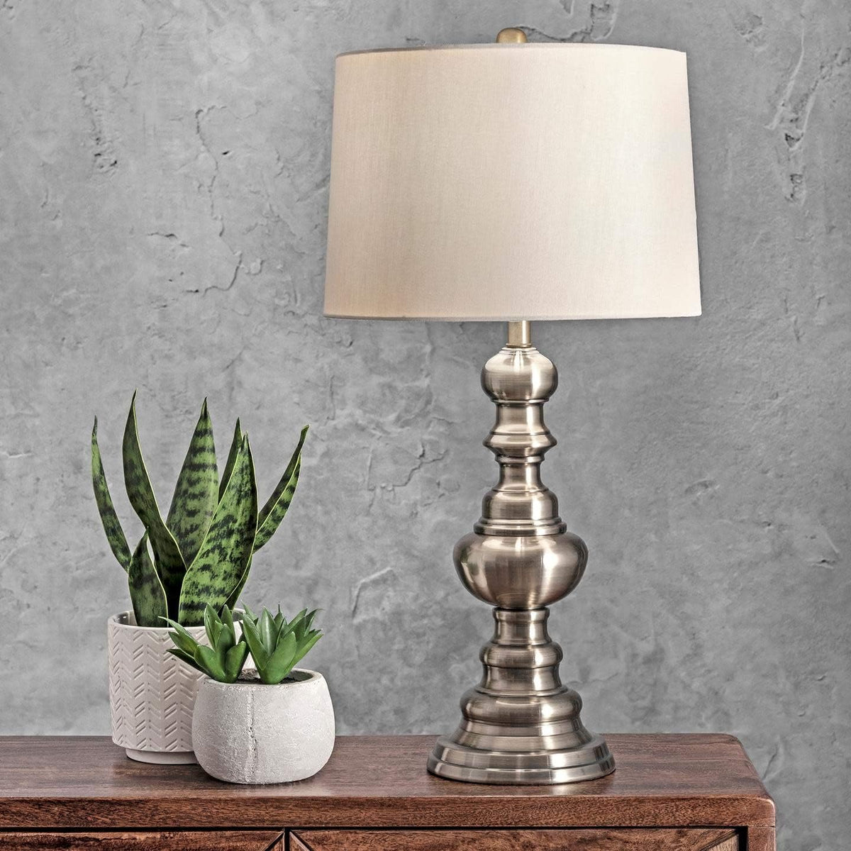 Metal Table Lamp O8631