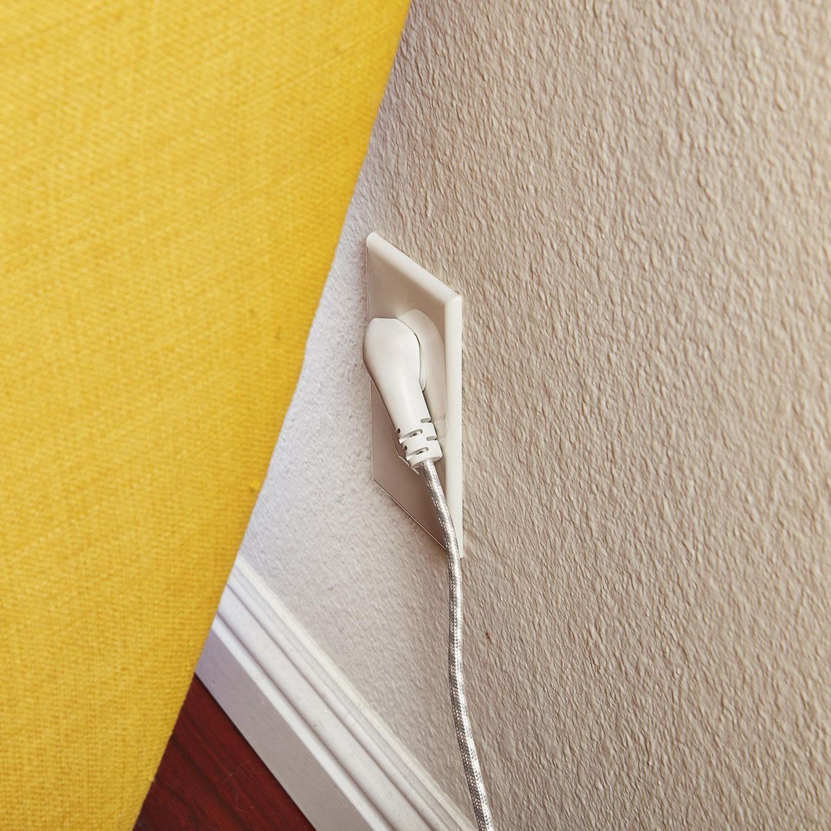 16/2 Gauge Flat Plug Braided Indoor Extension Cord S1278